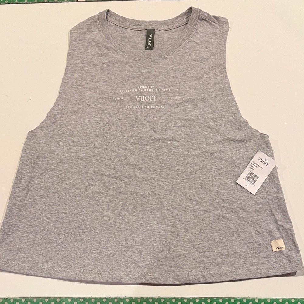 VUORI Coastal Lifestyle Tank NWT! S